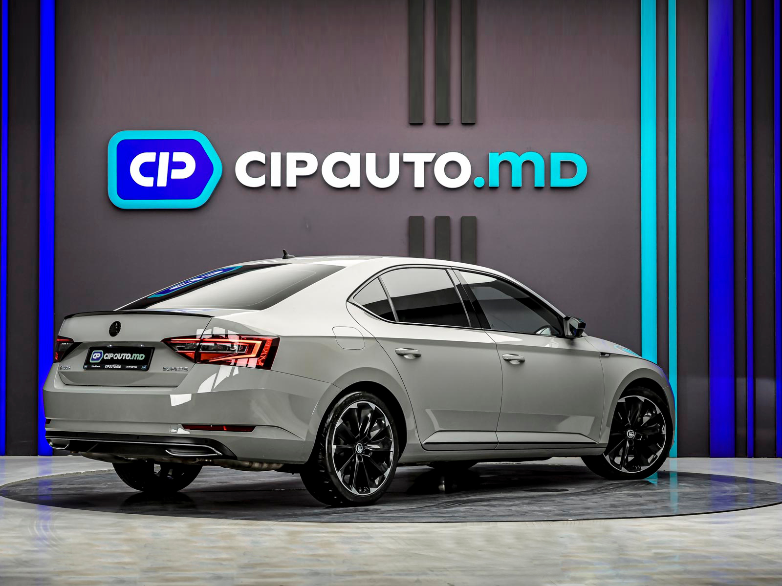 Skoda Superb 2019 3/14
