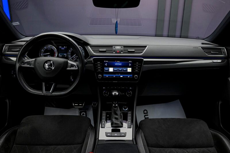 Skoda Superb 2019 5/14