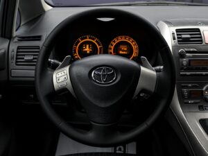 Toyota Auris 2007 9/12