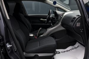 Toyota Auris 2007 6/12