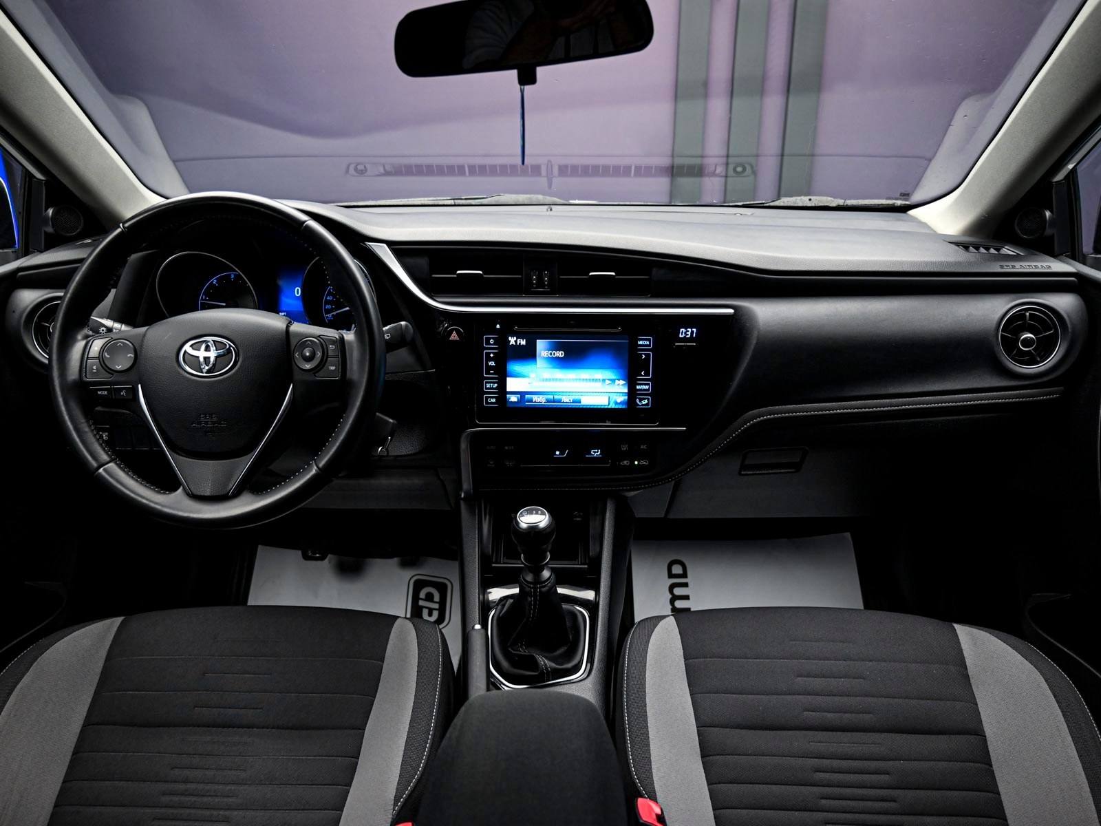 Toyota Auris 2018 5/12
