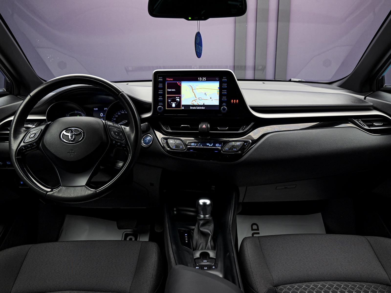 Toyota C-HR 2020 5/14