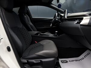Toyota C-HR 2020 6/14