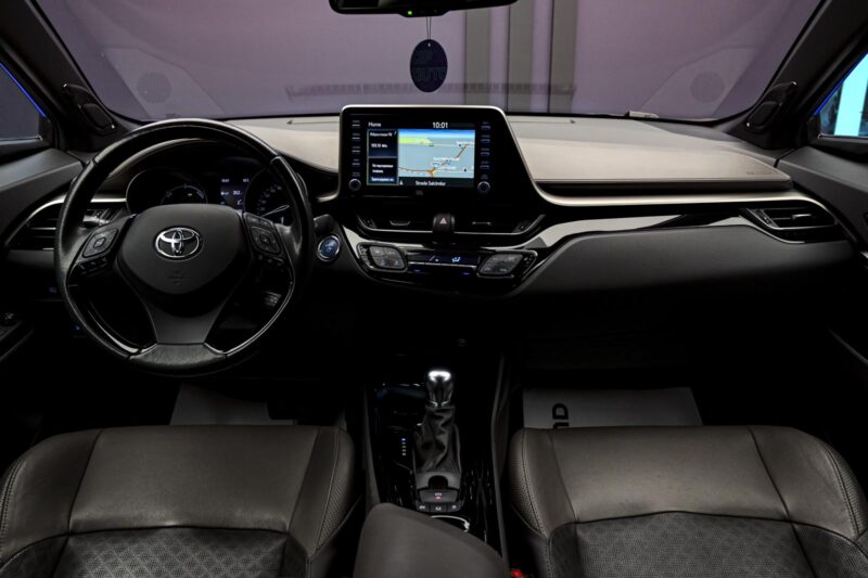 Toyota C-HR 2021 5/15