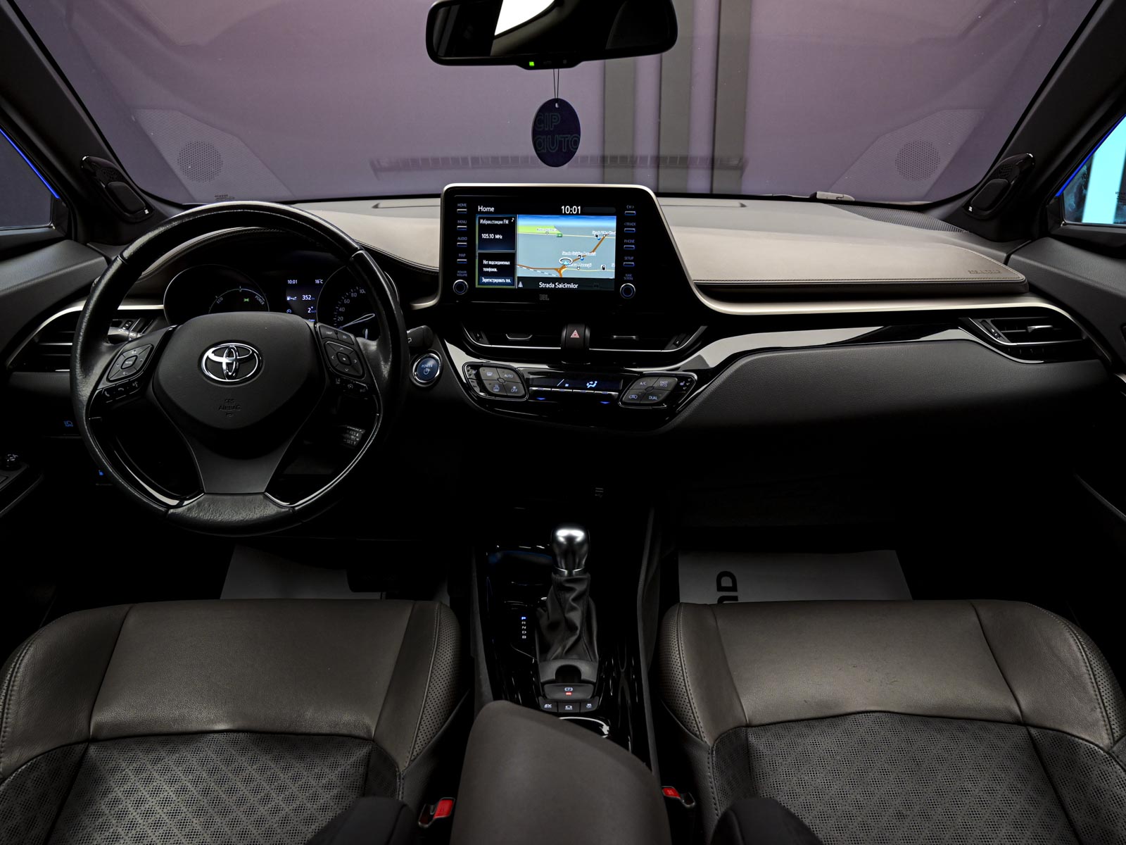 Toyota C-HR 2021 5/15