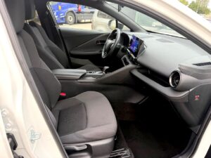 Toyota C-HR 2025 6/9