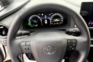 Toyota C-HR 2025 9/9