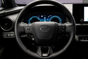 Toyota C-HR 2025 9/16