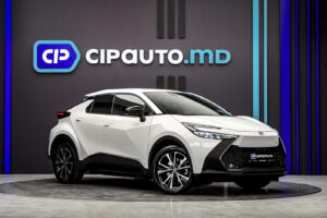 Toyota C-HR 2025 4/16
