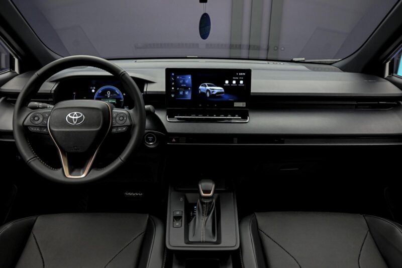 Toyota Corolla Cross 2025 5/14