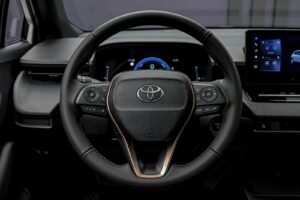 Toyota Corolla Cross 2025 9/14