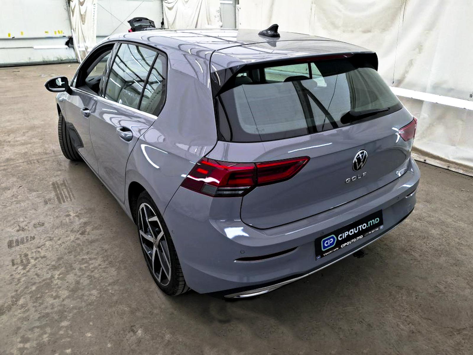 Volkswagen Golf 2021 2/8
