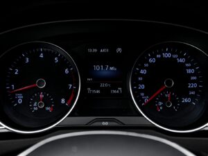 Volkswagen Passat 2015 8/13