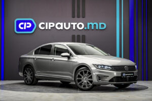 Volkswagen Passat 2015 4/13