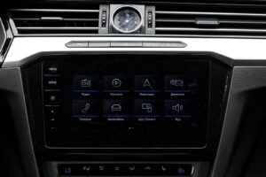 Volkswagen Passat 2015 10/13