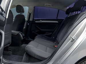 Volkswagen Passat 2017 7/18