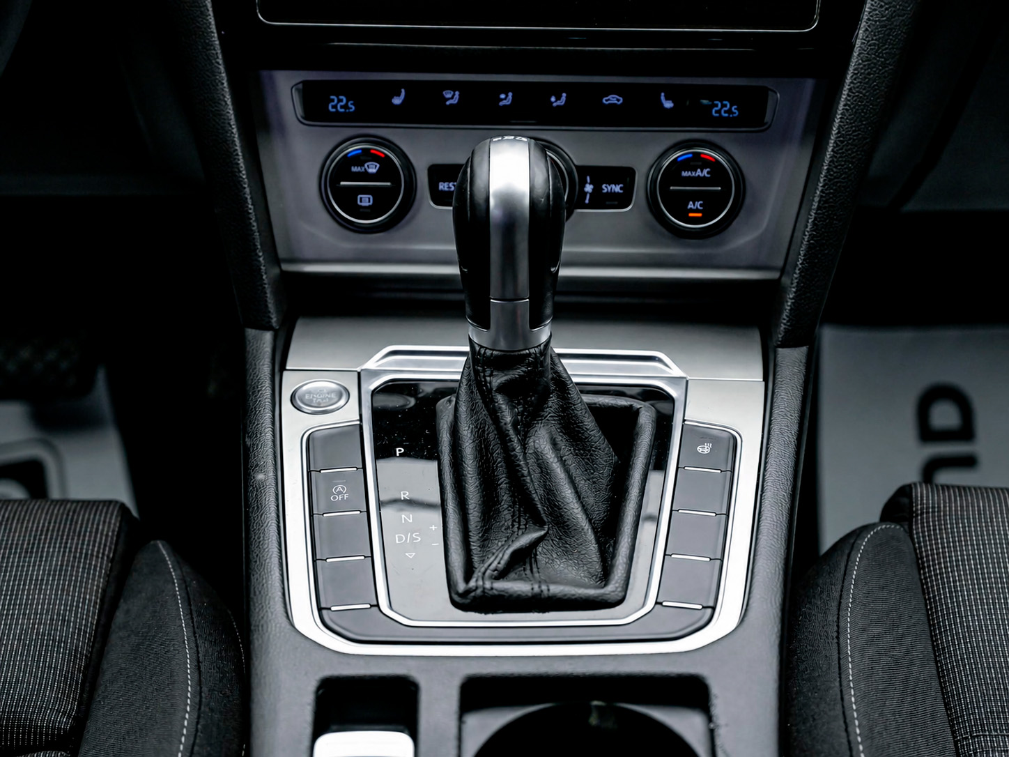 Volkswagen Passat 2017 12/18