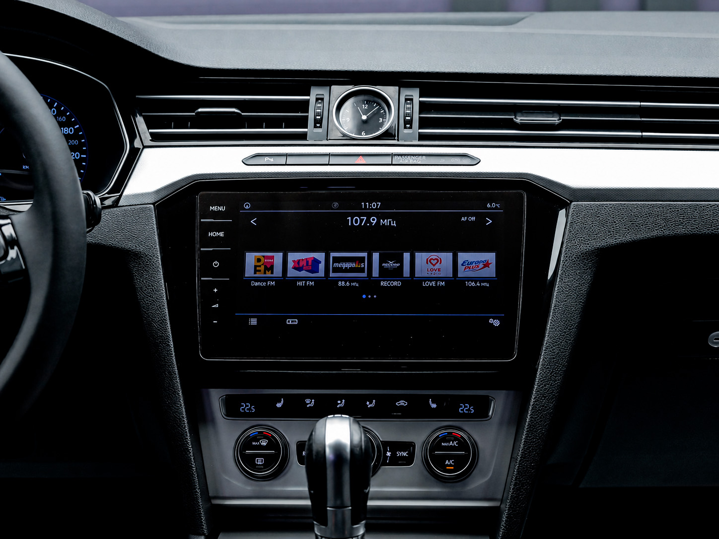 Volkswagen Passat 2017 10/18