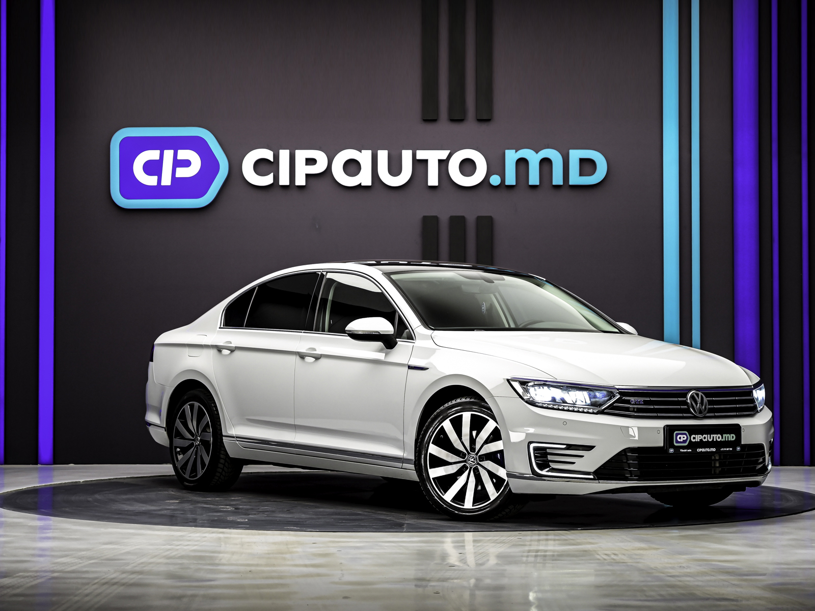 Volkswagen Passat GTE2017 4/13