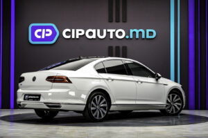 Volkswagen Passat GTE2017 3/13