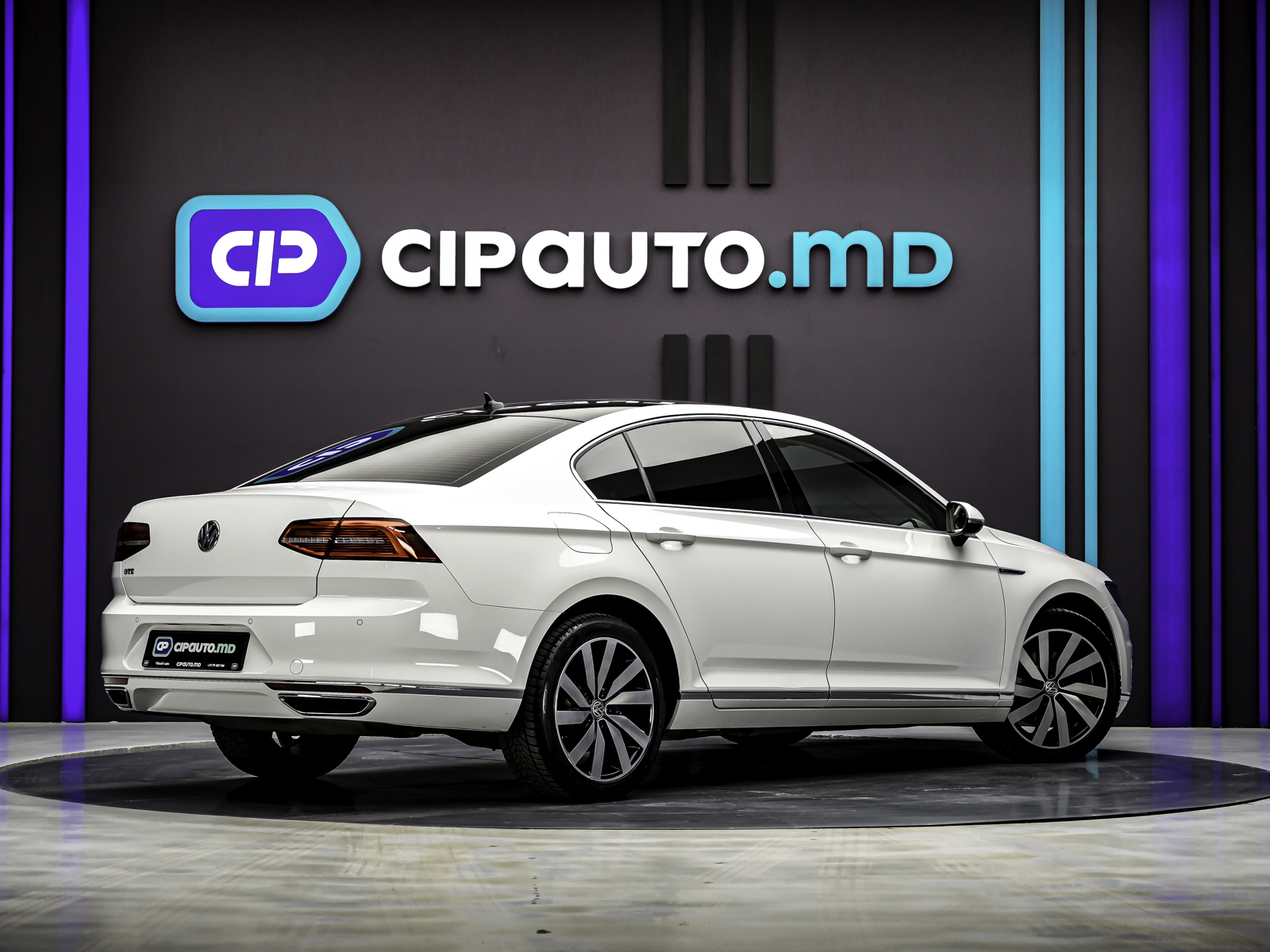 Volkswagen Passat GTE2017 3/13