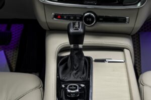 Volvo S90 2017 10/15