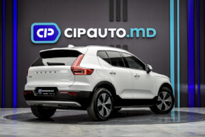 Volvo XC40 2021 3/13