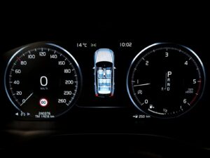 Volvo XC60 2017 8/14