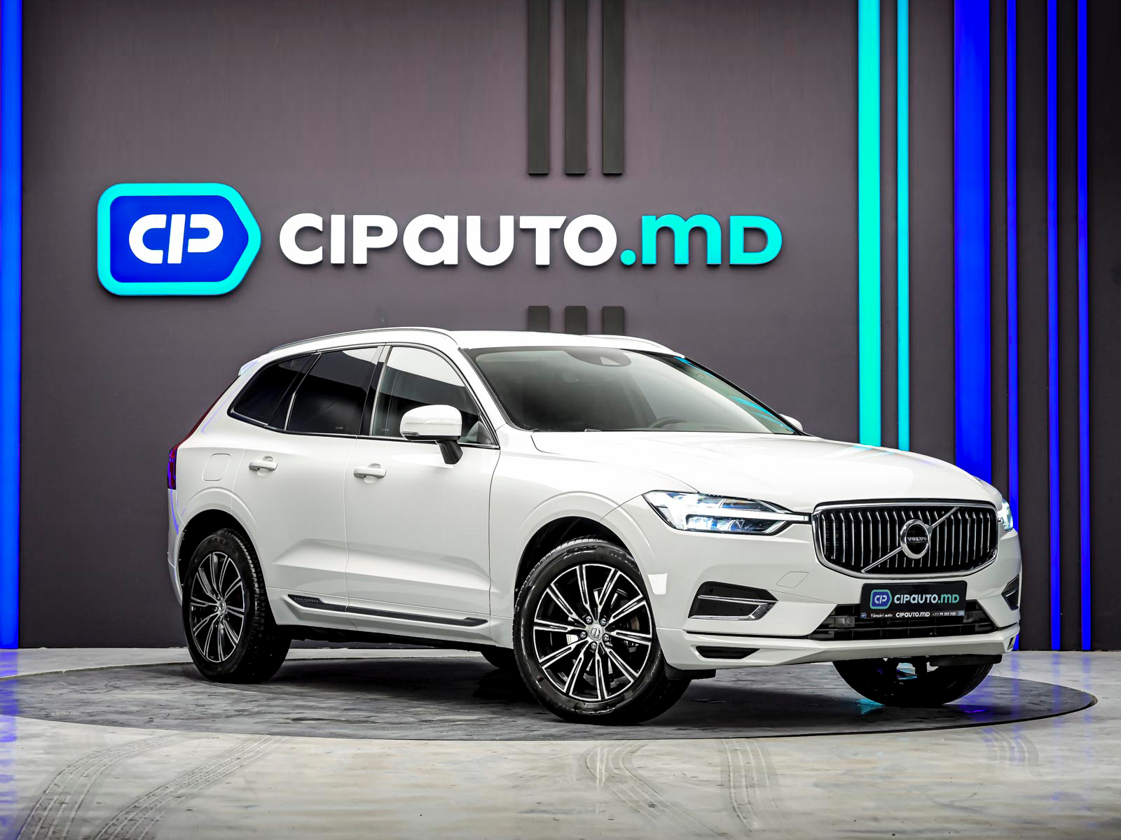 Volvo XC60 2017 4/14