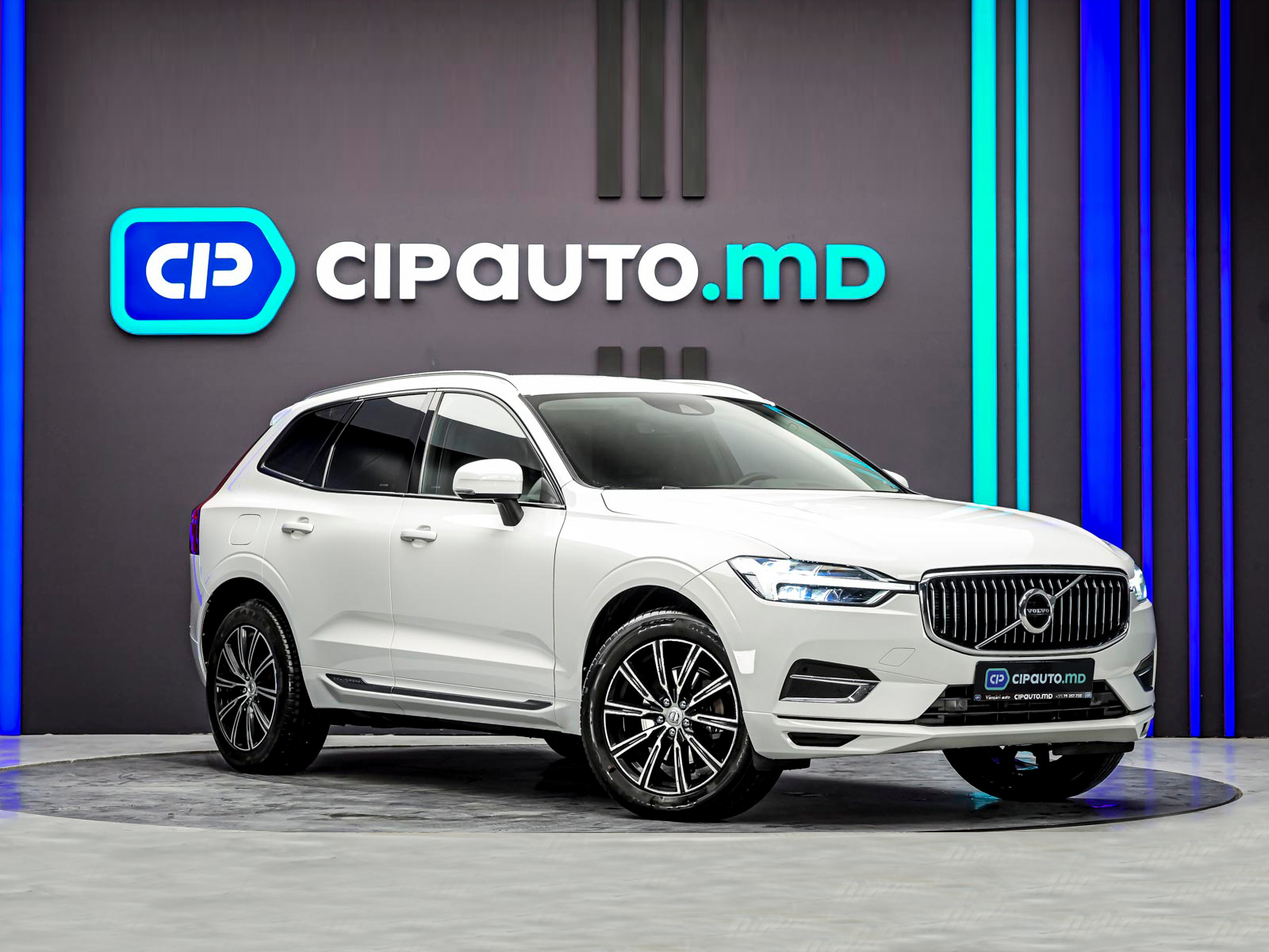 Volvo XC60 2017 4/14