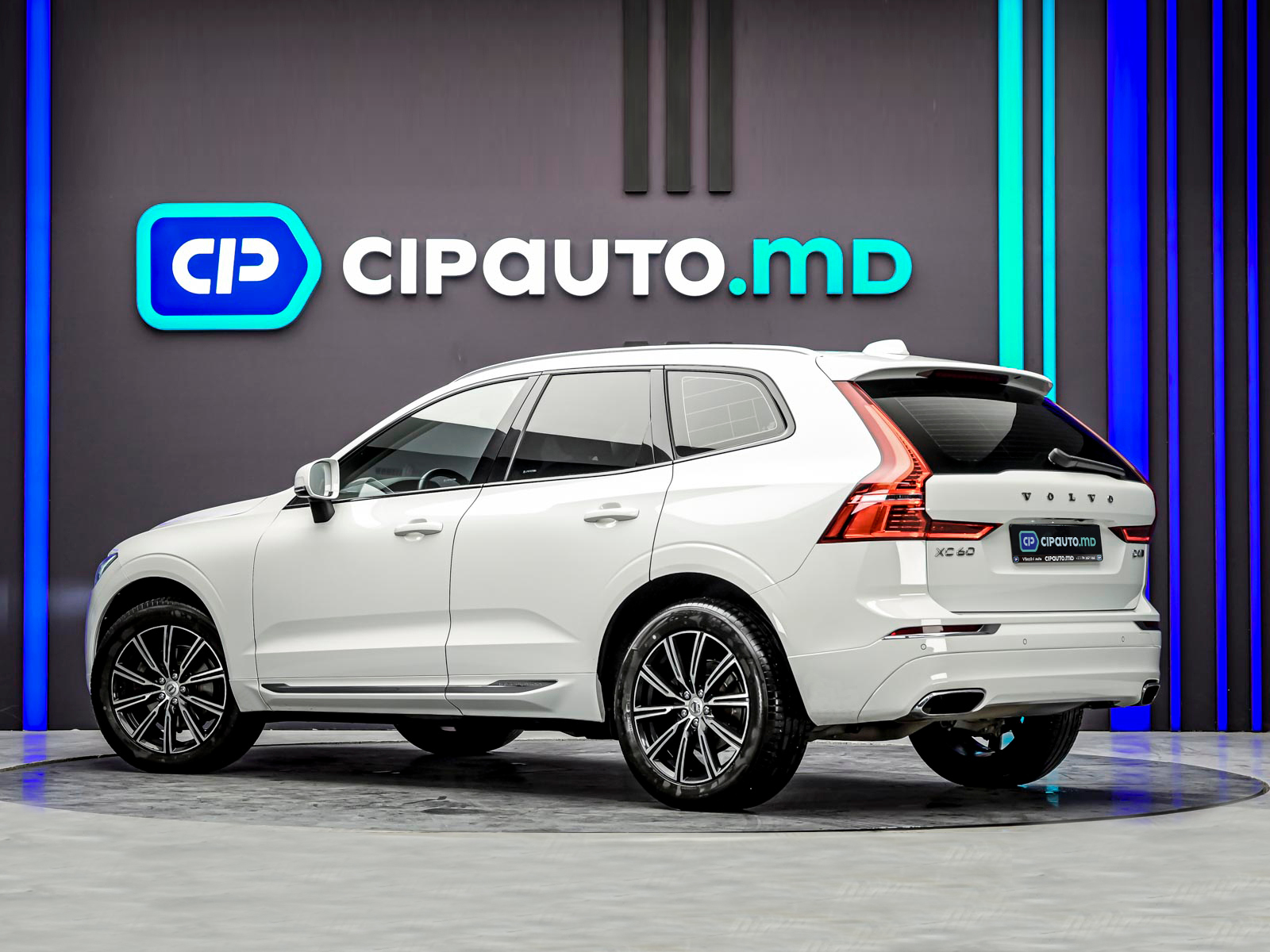 Volvo XC60 2017 2/14