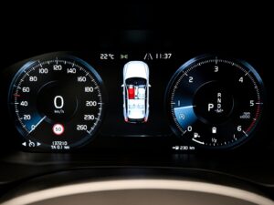 Volvo XC60 2020 8/14