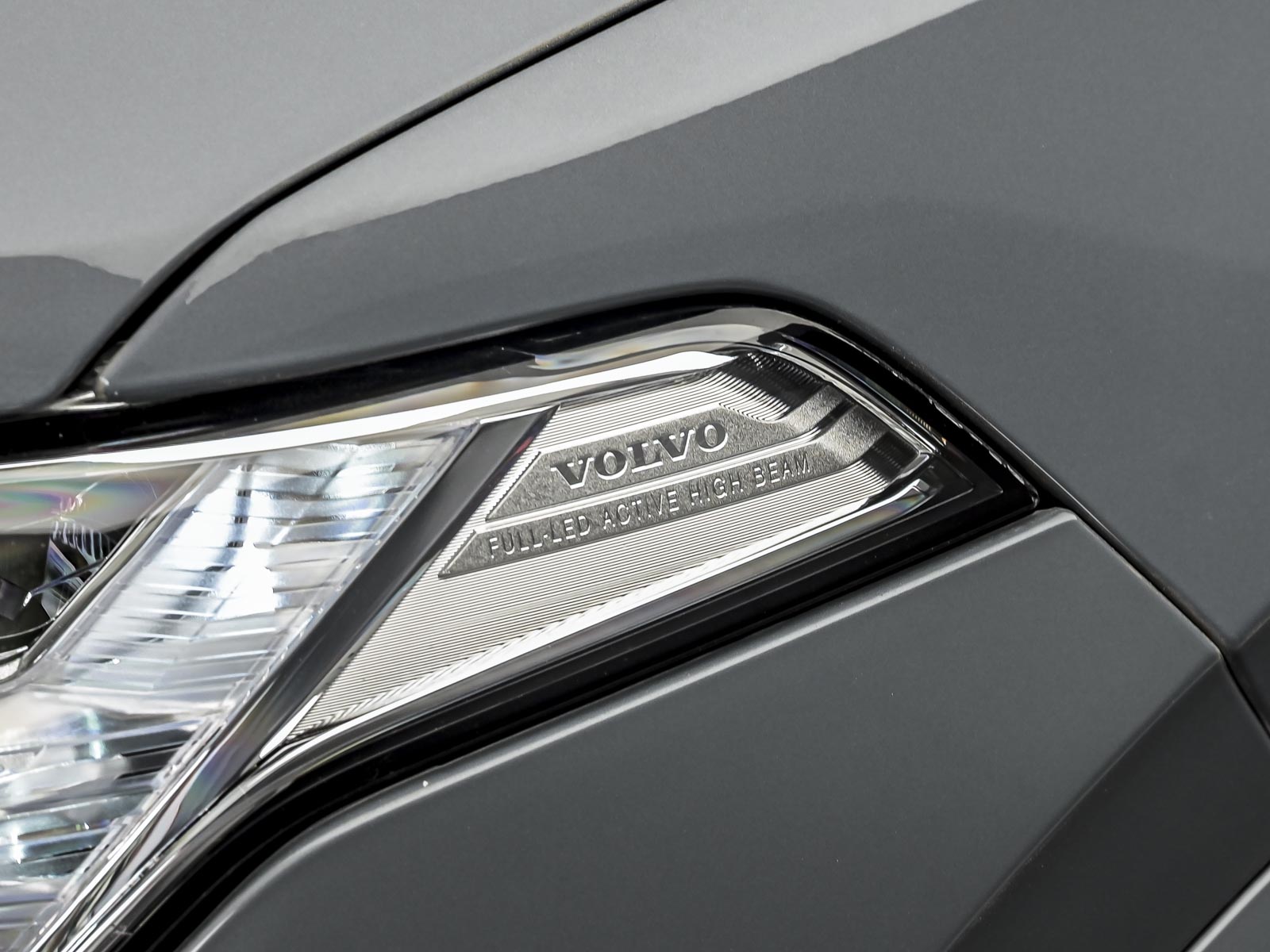 Volvo XC90 T82022 28/95