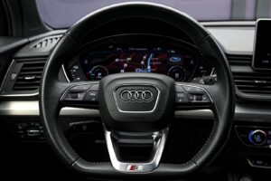 Audi Q5 55 TFSIe2020 9/16