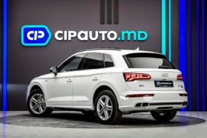 Audi Q5 55 TFSIe2020 2/16