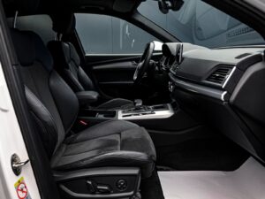 Audi Q5 55 TFSIe2020 6/16