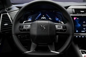 DS_Automobiles DS 7 Crossback RIVOLI2021 9/15
