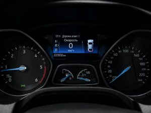 Ford Focus 2015 8/12