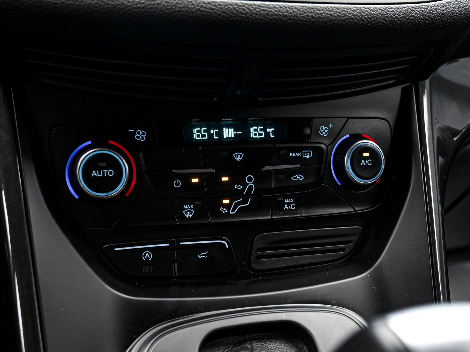 Ford Kuga 2017 11/14