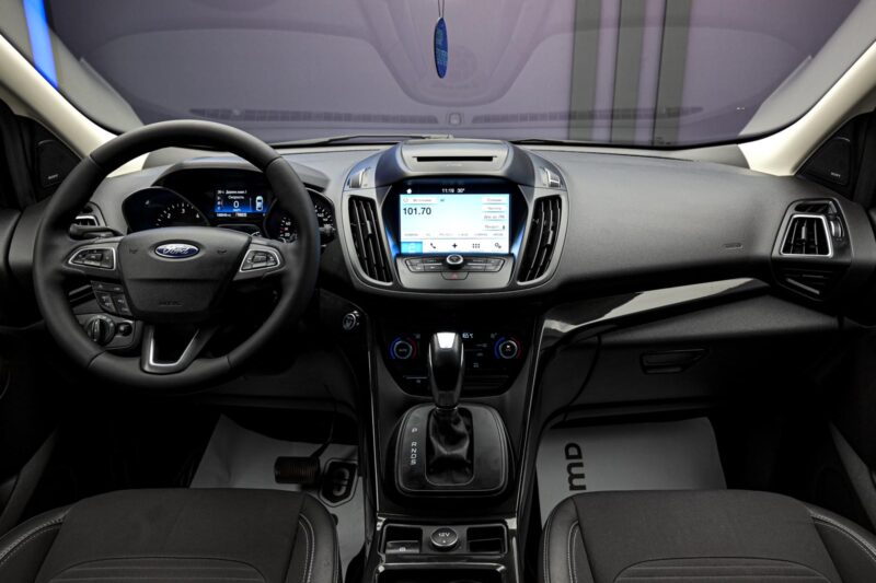 Ford Kuga 2017 5/14