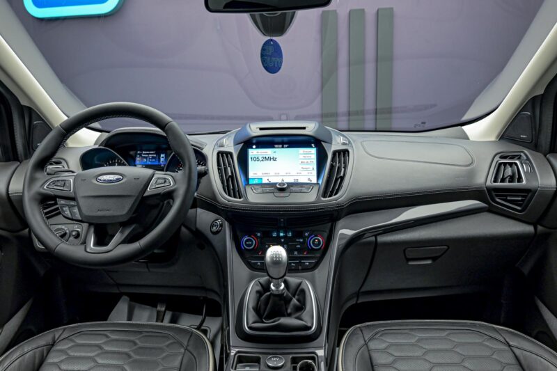 Ford Kuga 2017 5/14