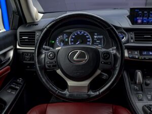 Lexus CT 200h2015 9/14
