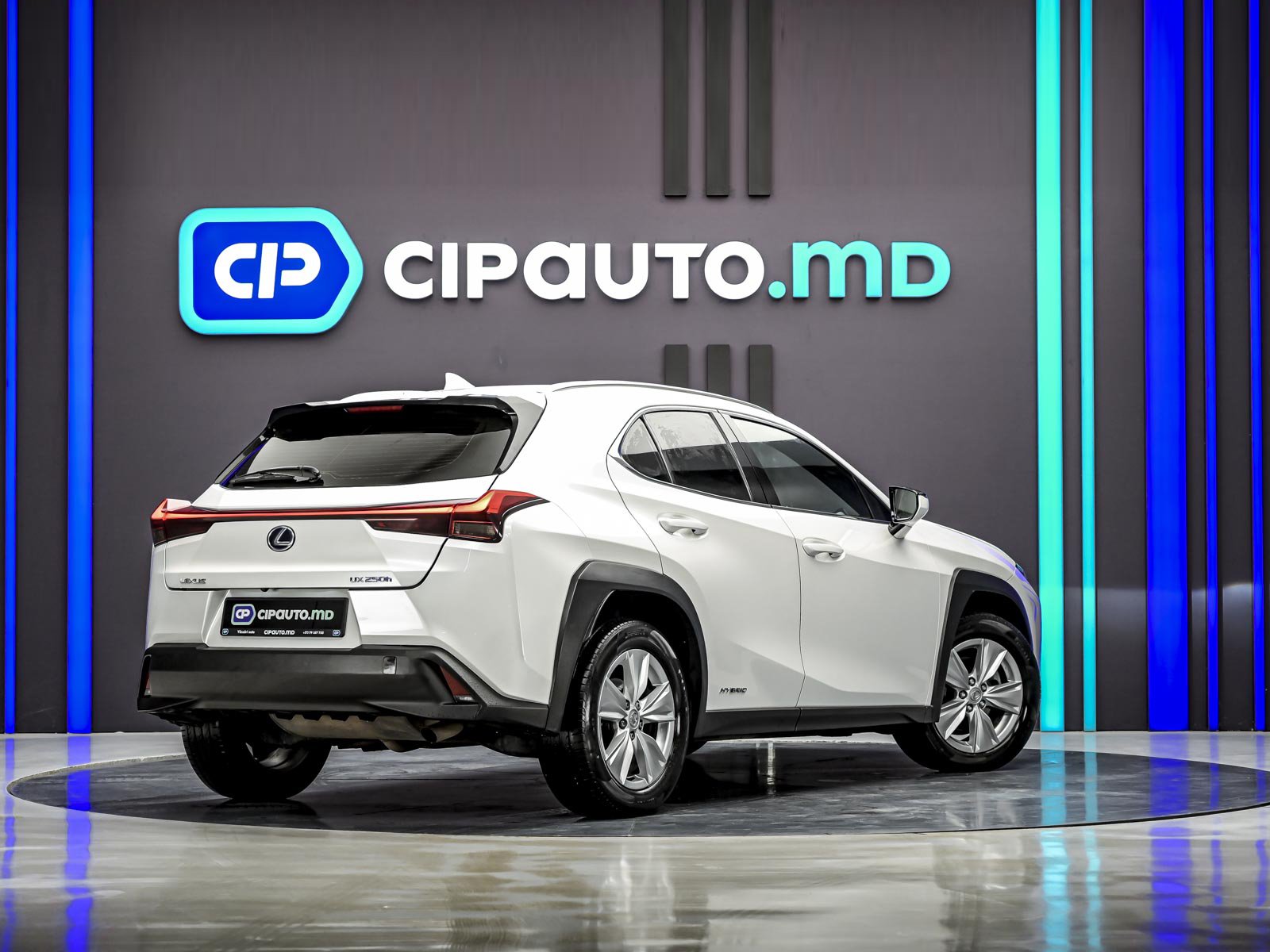 Lexus UX 250h 2020 3/15