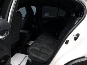 Lexus UX 250h 2020 7/15