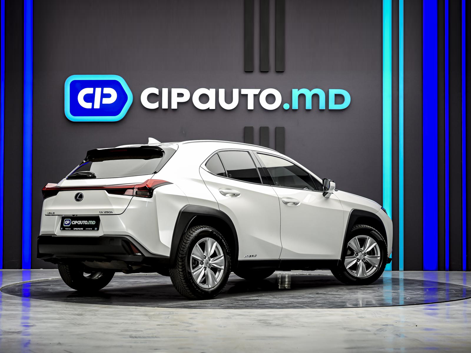 Lexus UX 250h 2020 3/14