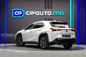 Lexus UX 250h 2021 2/15