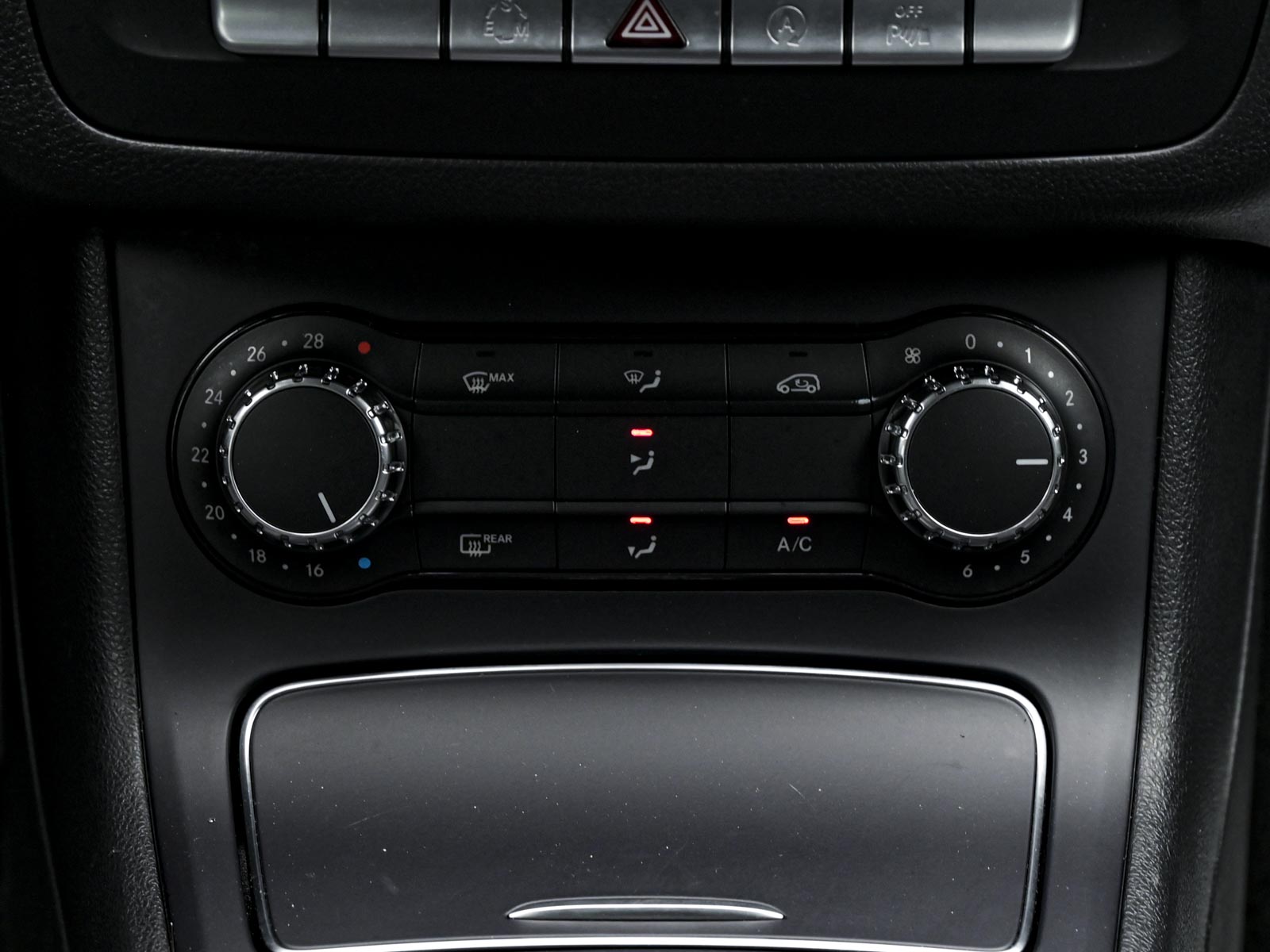 Mercedes-Benz B Class 2015 12/13