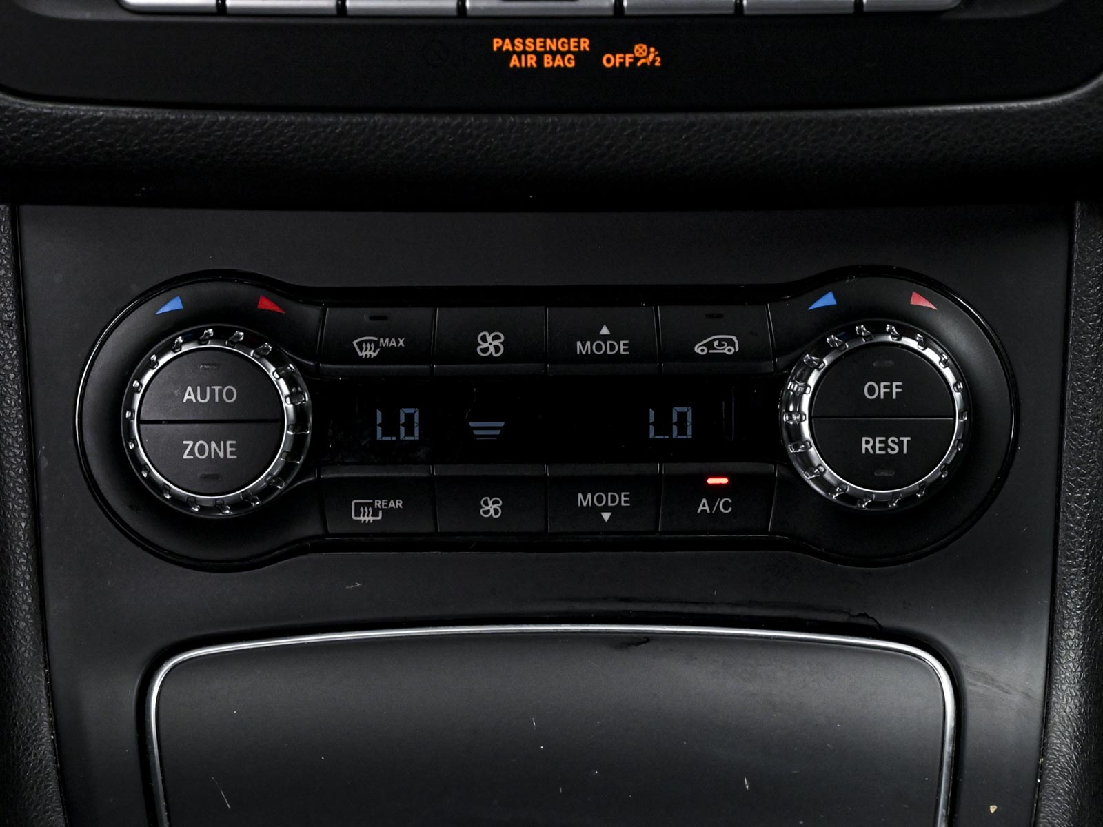 Mercedes-Benz B Class 2015 12/14