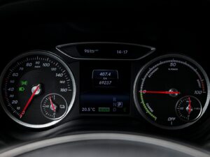 Mercedes-Benz B Class 2015 8/14