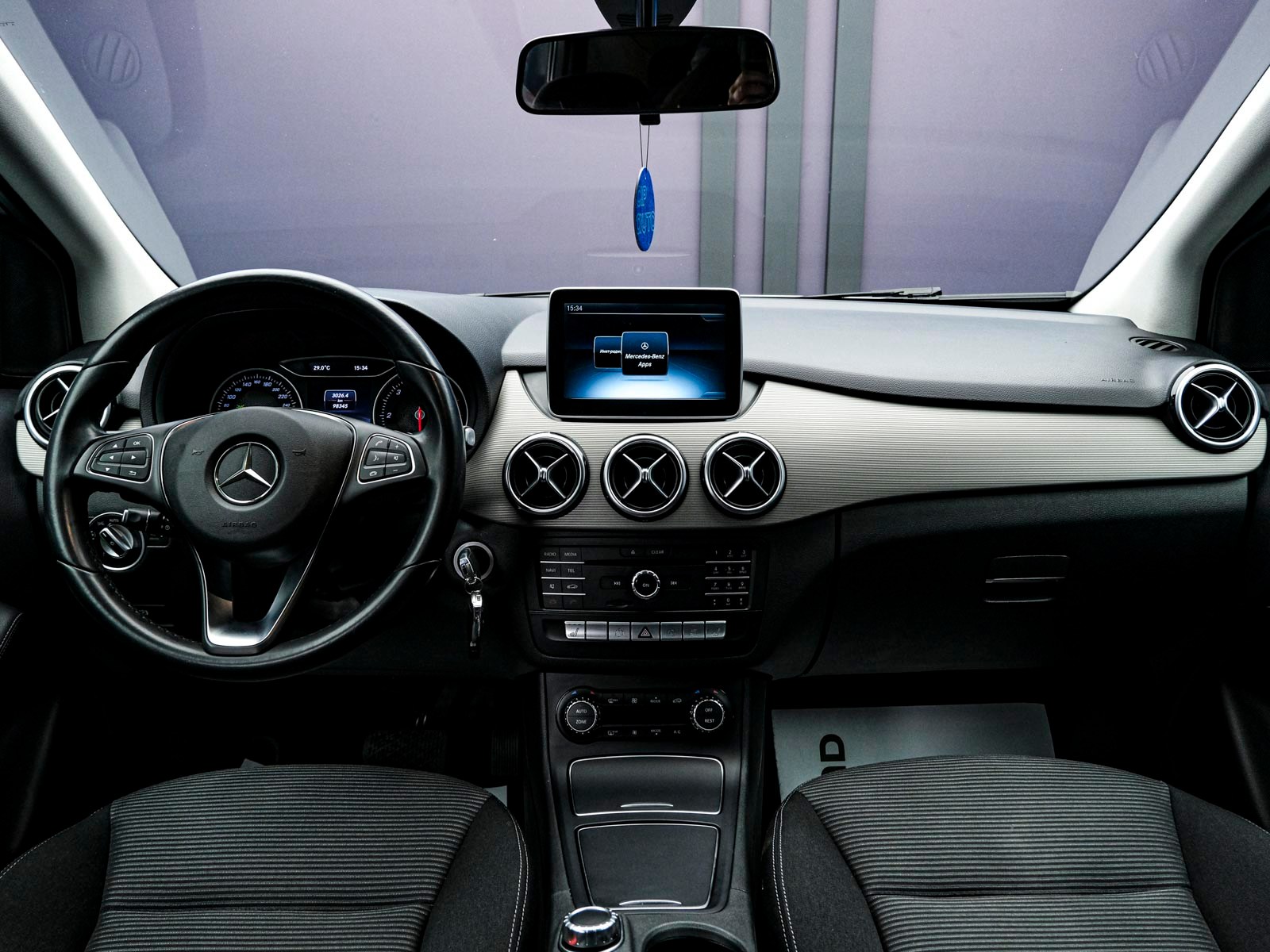 Mercedes-Benz B Class 2015 5/12